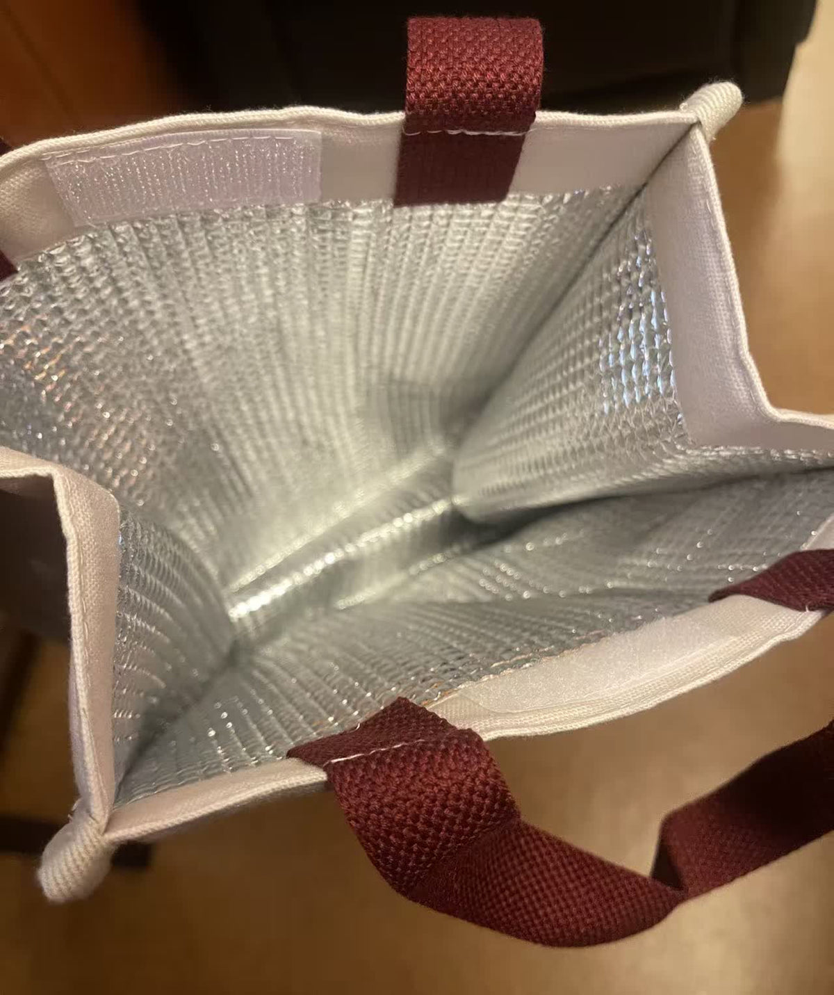 Fuwawa lunch bag, insulated interior